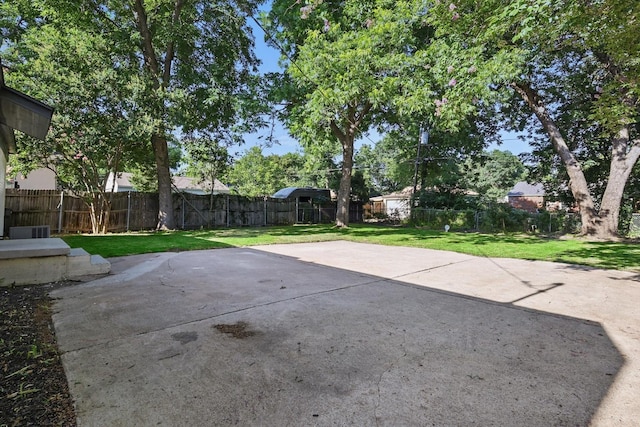10626 Desdemona Dr, Dallas, TX 75228 - view of patio