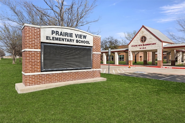 196 Pintail, Rhome, TX 76078 - community sign featuring a lawn