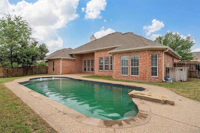 1405 Gunnison Dr, Waco, TX 76712 - view of swimming pool featuring a patio area