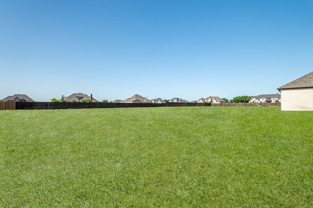 8220 Stonewall Dr, Waxahachie, TX 75167 - view of yard with a residential view