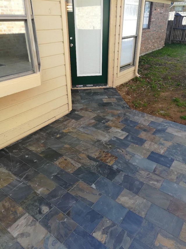 1211 Oriental Ave, Arlington, TX 76011 - view of property entrance