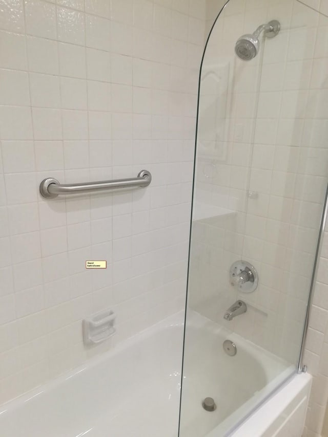 1211 Oriental Ave, Arlington, TX 76011 - full bathroom with shower / tub combination