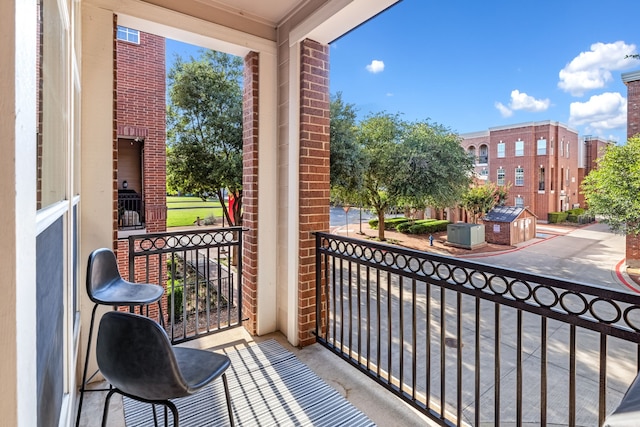 15763 Spectrum Dr Unit 93, Addison, TX 75001 - view of balcony