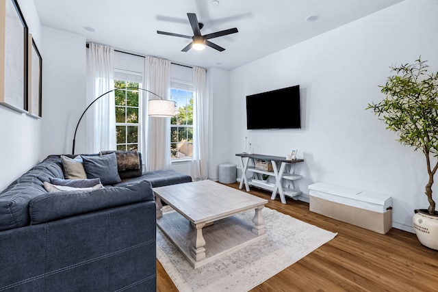 15763 Spectrum Dr Unit 93, Addison, TX 75001 - living area featuring wood finished floors and ceiling fan