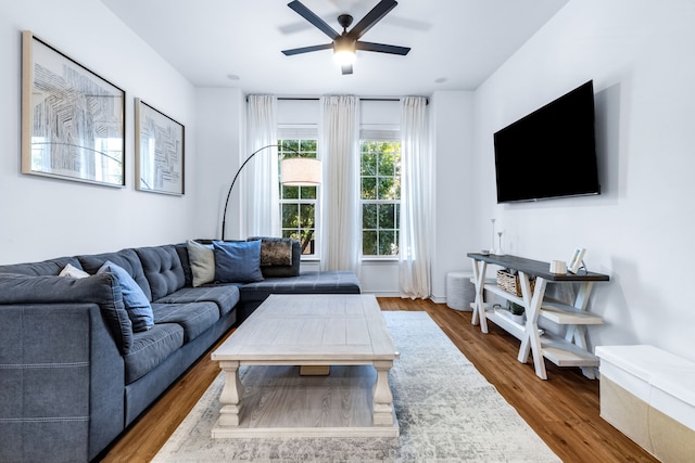 15763 Spectrum Dr Unit 93, Addison, TX 75001 - living room featuring a ceiling fan and wood finished floors