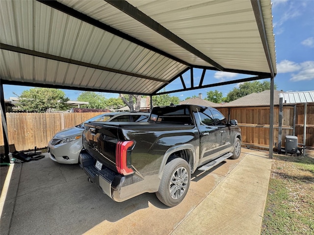 629 Yosemite Trl, Mesquite, TX 75149 - view of car parking