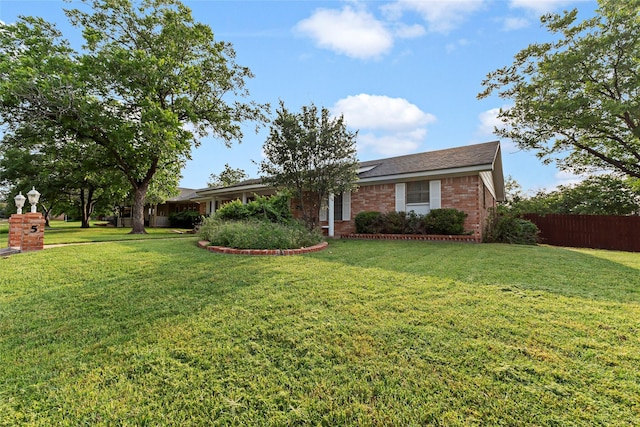 5 Scott Pl, Abilene, TX 79601 - view of front facade with brick siding