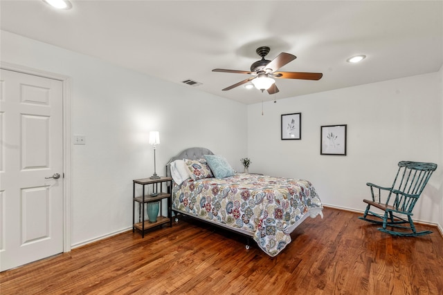 1036 Pvt Rd Unit 8905, Canton, TX 75103 - bedroom with wood finished floors, recessed lighting, and ceiling fan