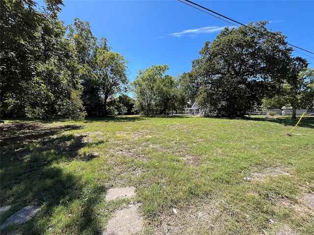 1607 Wesley St, Greenville, TX 75401
