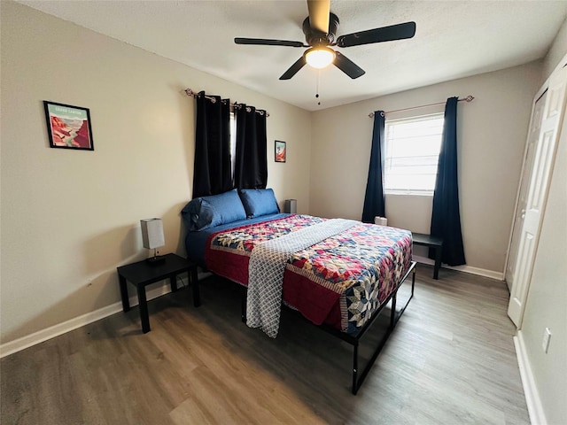 3007 Gaines St, Bossier City, LA 71111 - bedroom featuring light wood-type flooring, baseboards, and ceiling fan