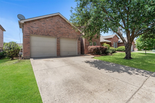 303 Highland Glen Dr, Wylie, TX 75098 - view of front facade with brick siding, a front lawn, an attached garage, and concrete driveway