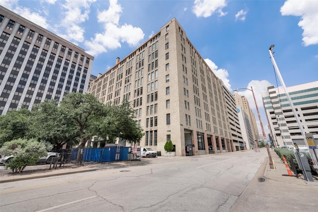 1122 Jackson St Unit 420, Dallas, TX 75202 - view of building exterior