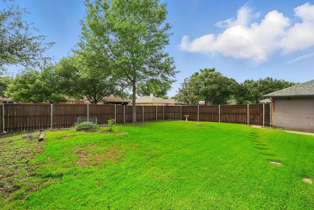 220 Simmons Dr, Coppell, TX 75019 - view of yard