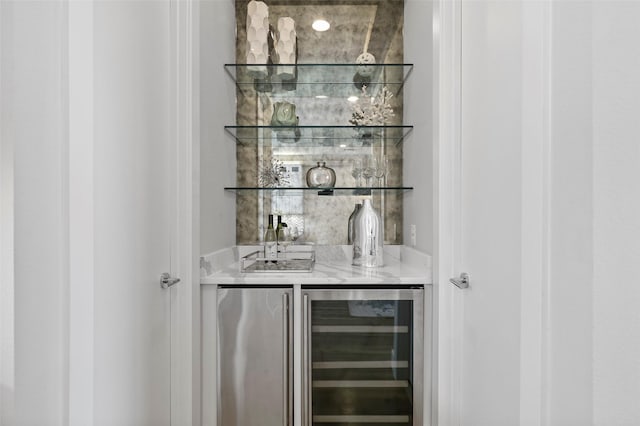 13001 Hutton Dr Unit 31, Farmers Branch, TX 75234 - indoor bar featuring beverage cooler