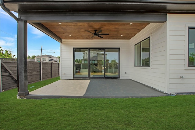 1903 Mcbroom St, Dallas, TX 75212 - view of patio featuring a ceiling fan