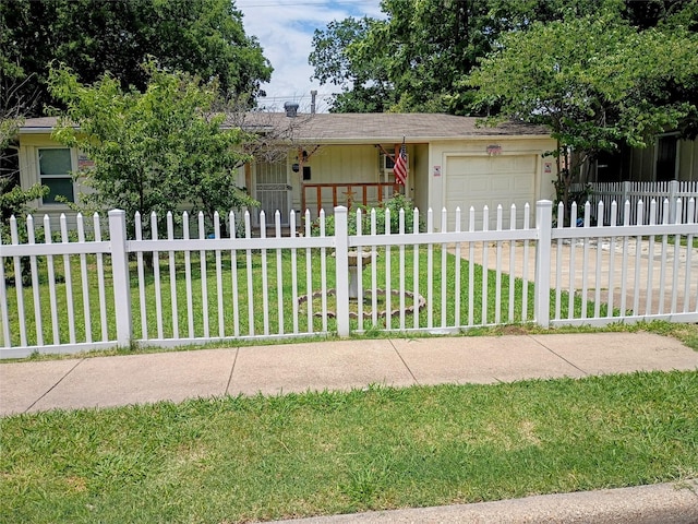 4330 Wabash Ave, Fort Worth, TX 76133 - view of front facade featuring an attached garage and driveway