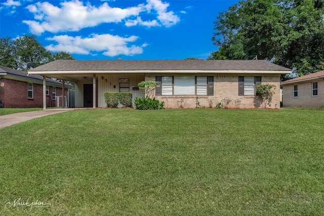 5710 Grover Pl, Shreveport, LA 71105 - single story home featuring driveway, a front yard, a carport, and brick siding