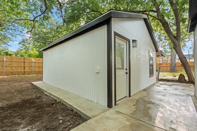 3009 Ave H, Fort Worth, TX 76105 - view of outdoor structure featuring a fenced backyard