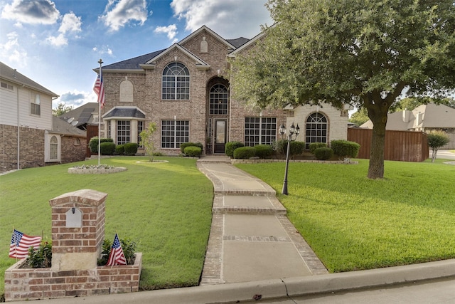 2724 Ferncrest Trl, Mansfield, TX 76063 - traditional-style home with brick siding