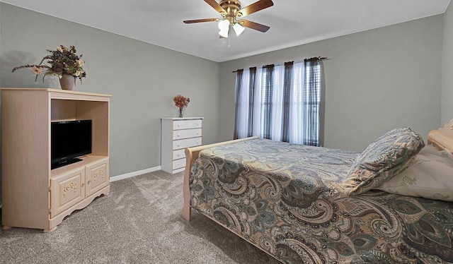 804 Heritage Pkwy, Axtell, TX 76624 - bedroom with light carpet, baseboards, and a ceiling fan