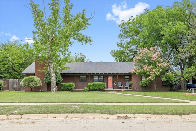 2202 Belmeade Ave, Brownwood, TX 76801 - ranch-style house featuring brick siding