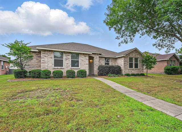 2922 Sheridan Ln, Wylie, TX 75098 - ranch-style home featuring a front yard, brick siding, and central AC