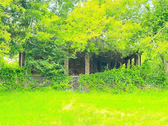202 Powell Rd, Weatherford, TX 76088 - view of yard