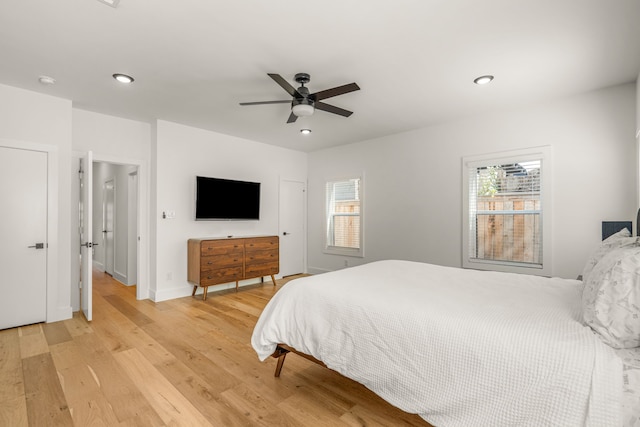 908 Muncie Ave, Dallas, TX 75212 - bedroom featuring light wood finished floors, recessed lighting, baseboards, and ceiling fan