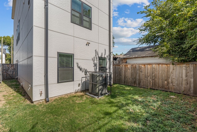908 Muncie Ave, Dallas, TX 75212 - rear view of house featuring stucco siding