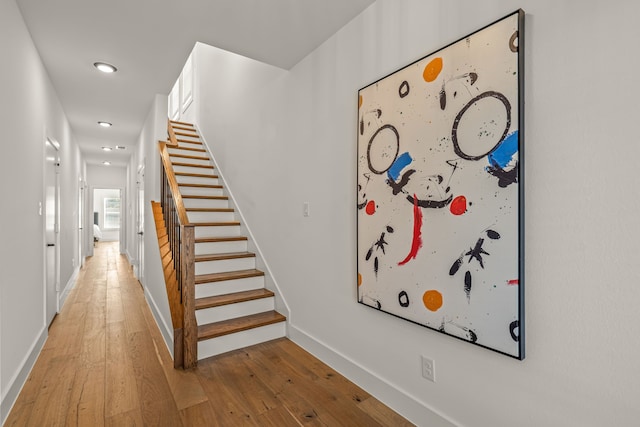 908 Muncie Ave, Dallas, TX 75212 - stairs with hardwood / wood-style flooring, baseboards, and recessed lighting