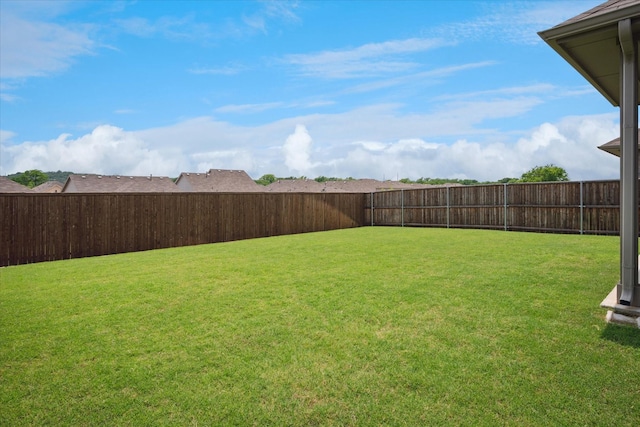 517 Big Horn Pass, Denton, TX 76210 - view of yard