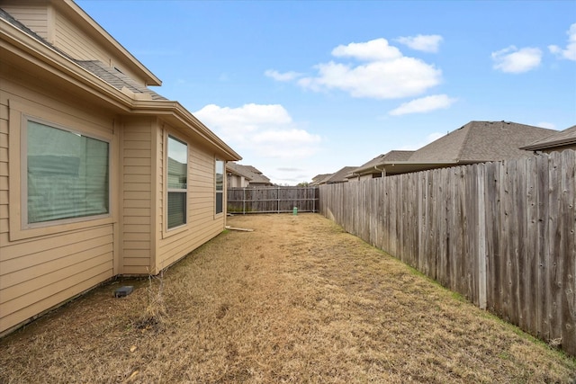 612 Redwood Dr, Greenville, TX 75402 - view of yard