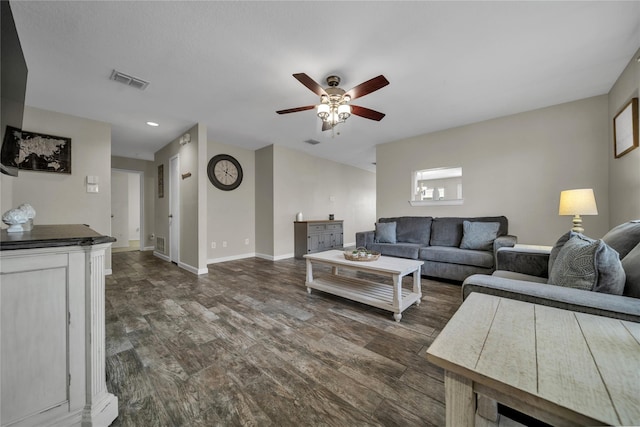 552 Lincoln Ave, Lavon, TX 75166 - living room with dark wood-style flooring, a ceiling fan, baseboards, and recessed lighting