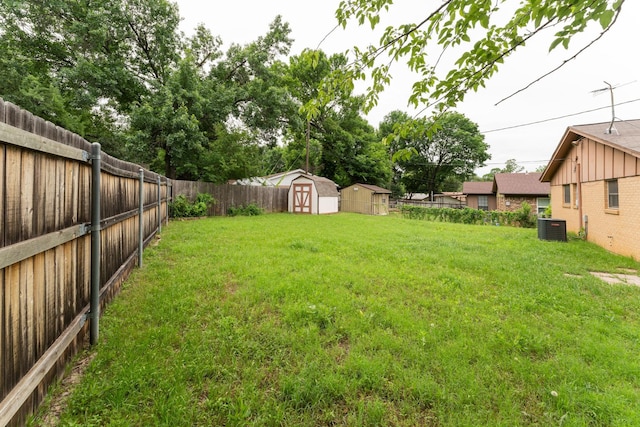 311 Franklin Dr, Euless, TX 76040 - view of yard with central air condition unit