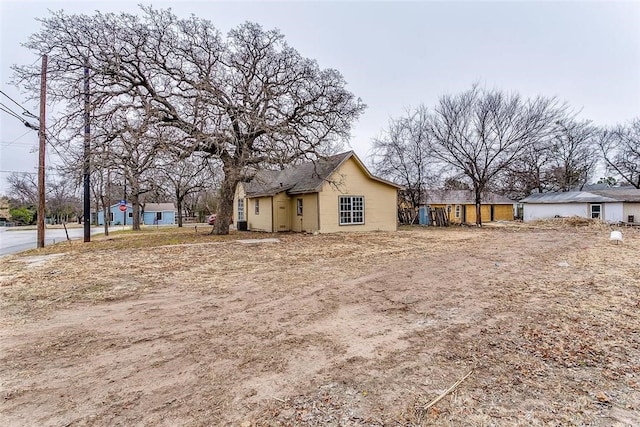 802 S Rusk St, Weatherford, TX 76086 - view of property exterior
