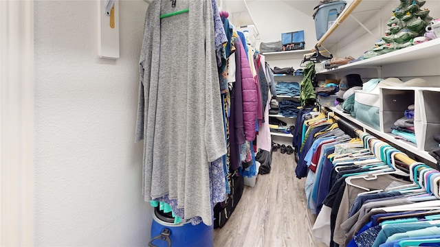 2916 Wilsonwood Way S, Sherman, TX 75092 - walk in closet featuring wood finished floors