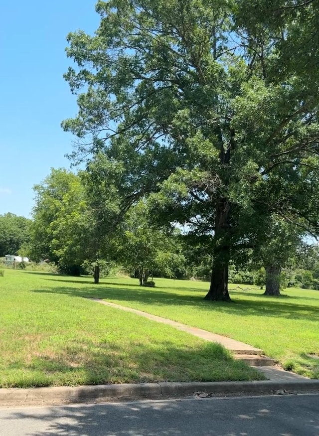 3216 S 4th St, Waco, TX 76706