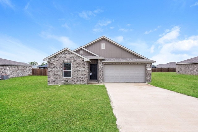 819 S Sutton St, Mabank, TX 75147 - ranch-style house with brick siding, driveway, a garage, and cooling unit