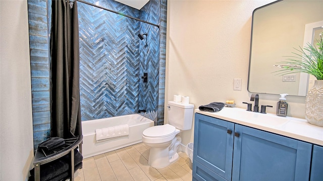 209 N Broad St, Saint Jo, TX 76265 - full bath with vanity, shower / bath combo with shower curtain, and toilet