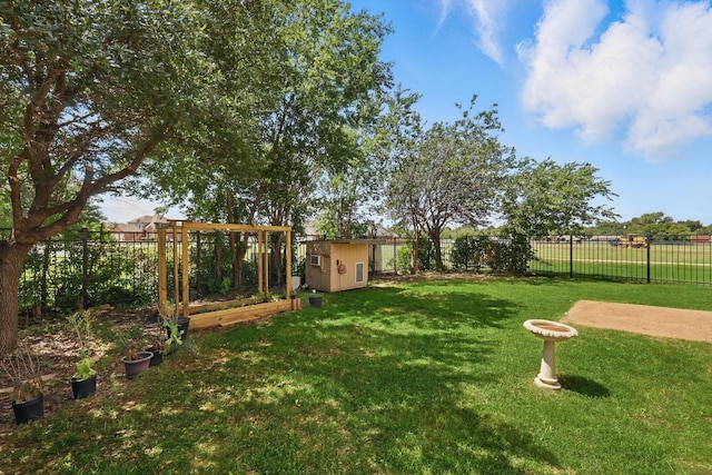 1900 Cassandra Ct, Fort Worth, TX 76131 - view of yard