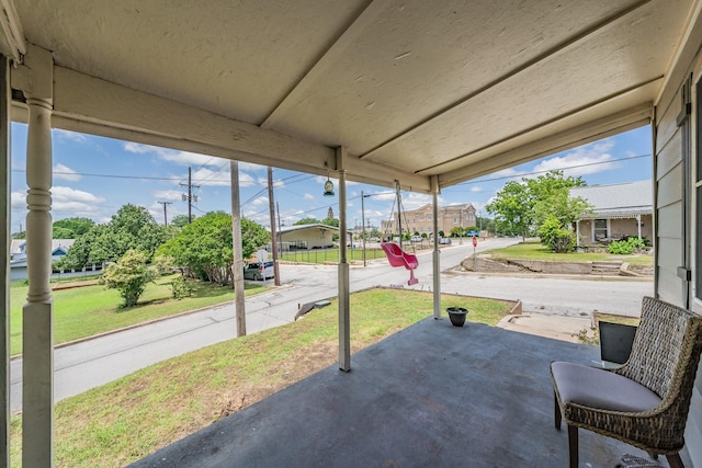 300 E Shoemaker St, Decatur, TX 76234 - view of patio