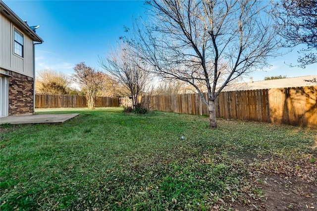 3610 Peakview Dr, Corinth, TX 76210 - view of yard with a patio