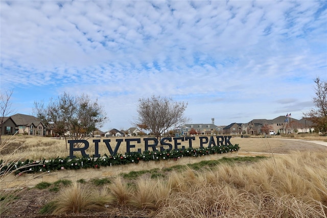 2538 Settlers Pl, Garland, TX 75042 - community sign featuring a residential view
