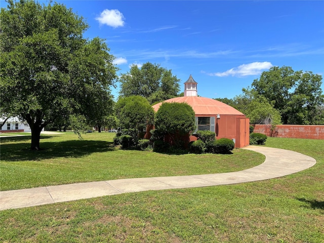 905 Bennett Dr, Bowie, TX 76230 - view of side of property