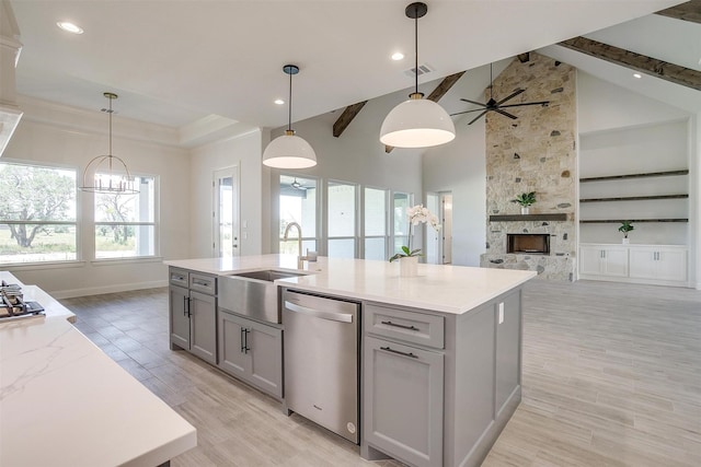 823 Wind River Pass, Azle, TX 76020 - kitchen featuring dishwasher, gray cabinetry, a sink, a ceiling fan, and recessed lighting