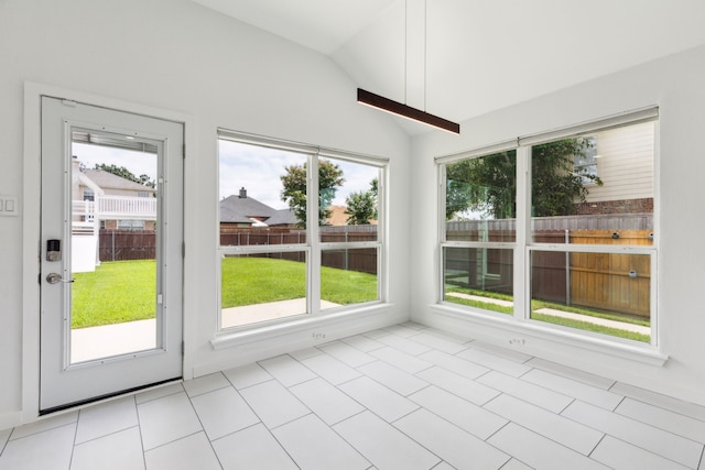 826 Ashley Pl, Mesquite, TX 75181 - unfurnished sunroom with healthy amount of natural light and lofted ceiling
