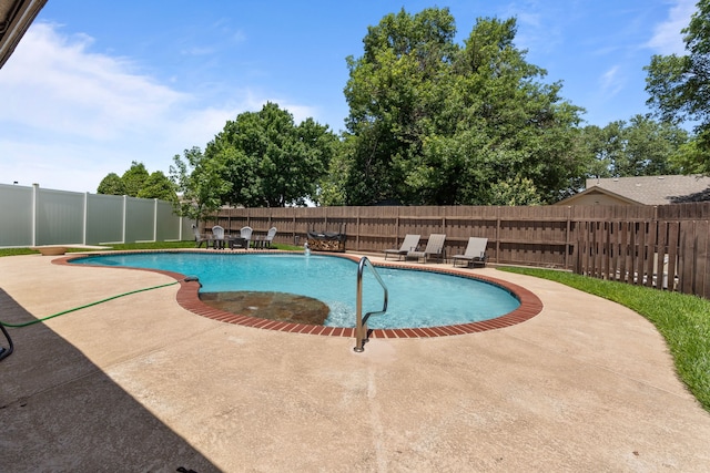 1617 Versailles Dr, Richardson, TX 75081 - view of pool with a patio area and a fenced backyard