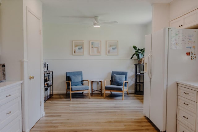 2712 Larkin Ave, Fort Worth, TX 76133 - living area featuring a ceiling fan and light wood-style floors