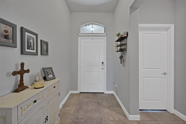 1099 Admiral Dr, Azle, TX 76020 - entryway featuring baseboards