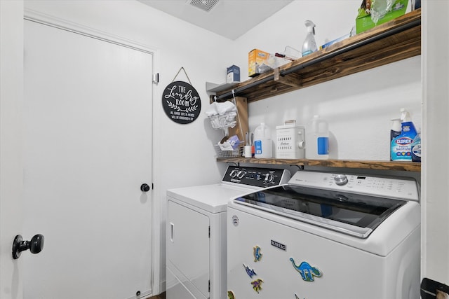 9616 George Bush Dr, Mckinney, TX 75072 - laundry area featuring washing machine and clothes dryer